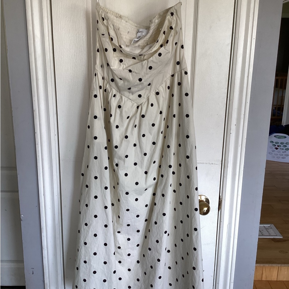 Japna Strapless Dress with Black Polka Dots